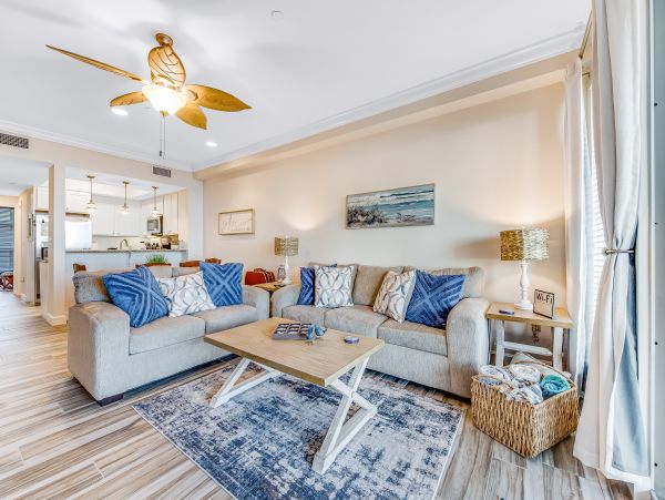 Delightful Vacation Condo with Full Ocean Views