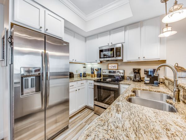 Delightful Vacation Condo with Full Ocean Views