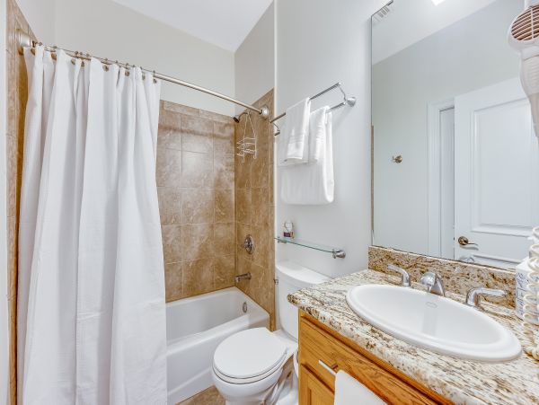 Delightful Vacation Condo with Full Ocean Views