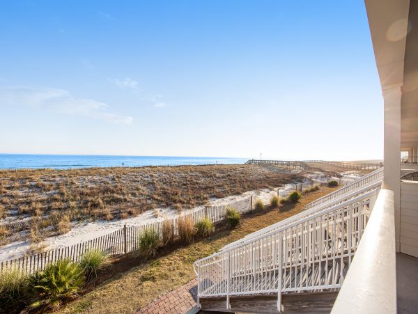 Delightful Vacation Condo with Full Ocean Views