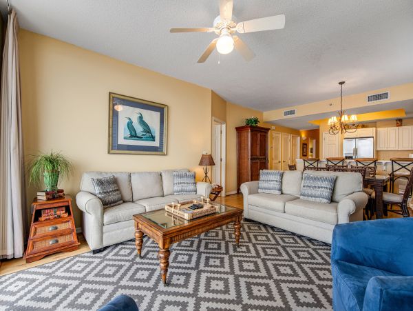 Luxury Oceanfront Condo 3-Bedroom with Stunning Views