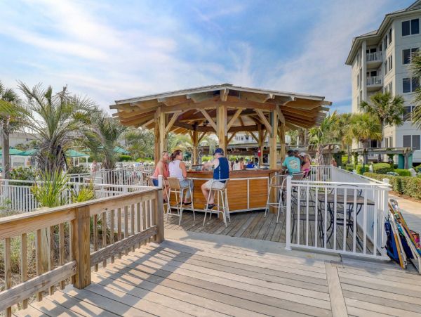 Gorgeous 4 Bedroom Condo Full Ocean View Sleeps 10