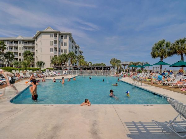 Gorgeous 4 Bedroom Condo Full Ocean View Sleeps 10