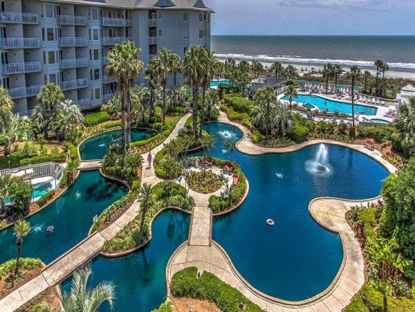 Gorgeous 4 Bedroom Condo Full Ocean View Sleeps 10