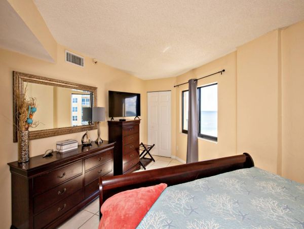 Daytona Beach Condo 1026217