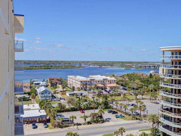 Daytona Beach Condo 1026223