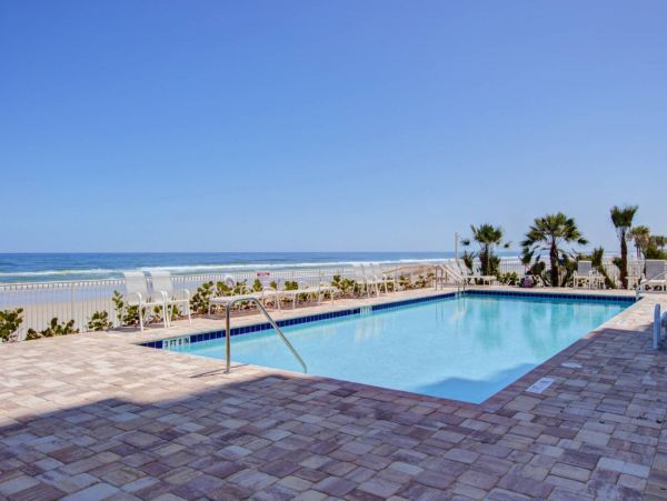 Daytona Beach Condo 1026223