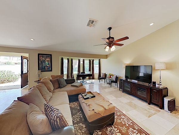 La Quinta Home 1026273