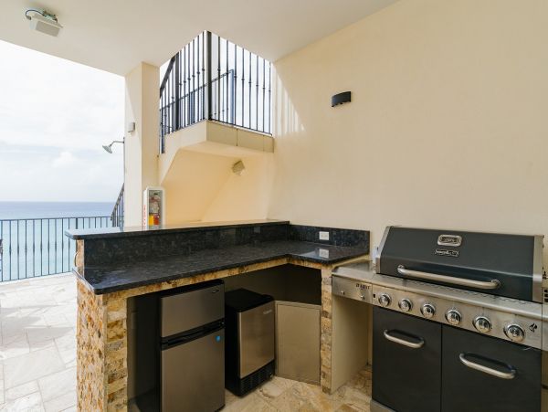 Oceanfront Cayman Island Vacation Home Five Bedroom