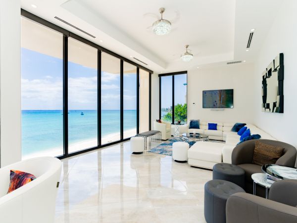 Oceanfront Cayman Island Vacation Home Five Bedroom