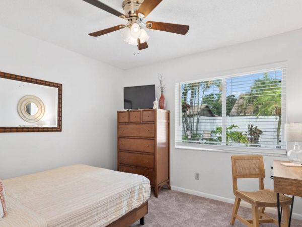 Luxury Three Bedroom Rental Home in St. Petersburg