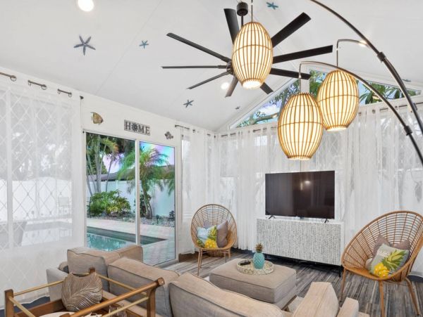 Luxury Three Bedroom Rental Home in St. Petersburg