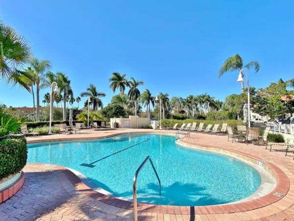 St. Petersburg Golf Course View Two Bedroom Vacation Condo