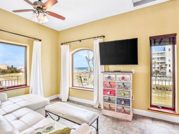 New Smyrna Beach Home 1026317