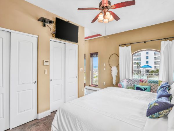 New Smyrna Beach Home 1026317