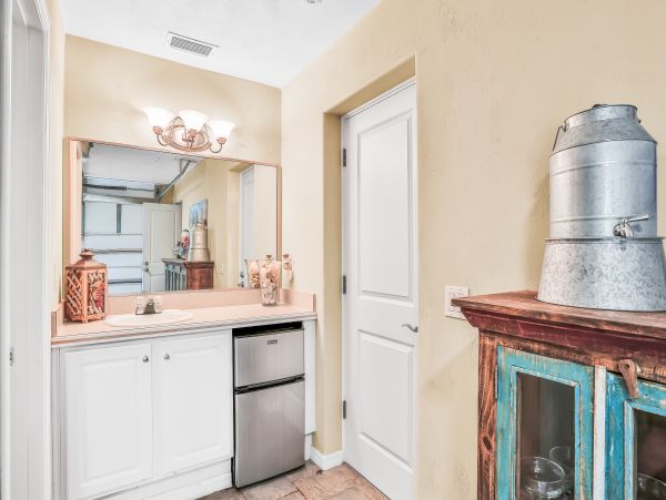 New Smyrna Beach Home 1026317
