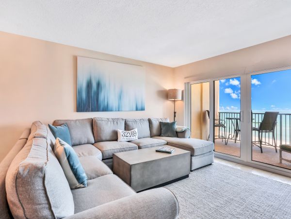 New Smyrna Beach Home 1026324