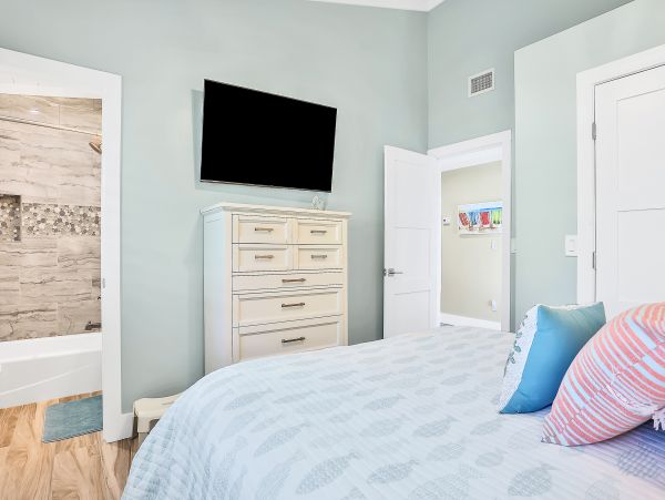 New Smyrna Beach Home 1026326