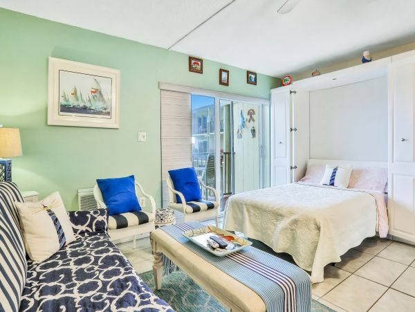 New Smyrna Beach Home 1026327