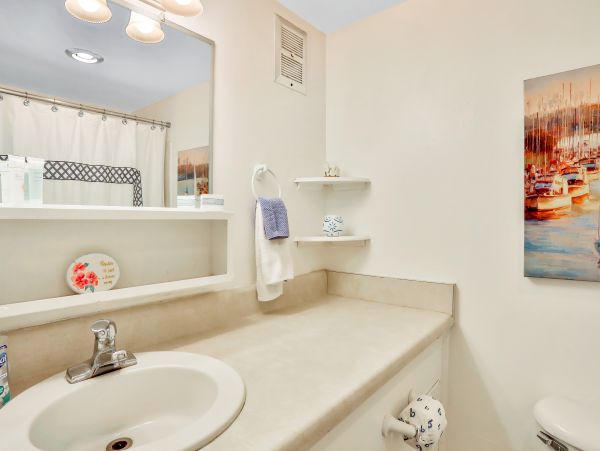 New Smyrna Beach Home 1026327