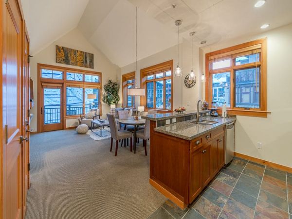 Luxurious Vacation Condo in Snowmass with Amazing Amenities