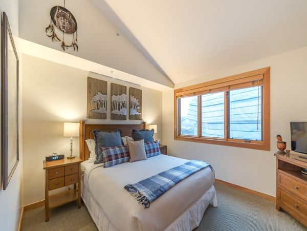 Luxurious Vacation Condo in Snowmass with Amazing Amenities