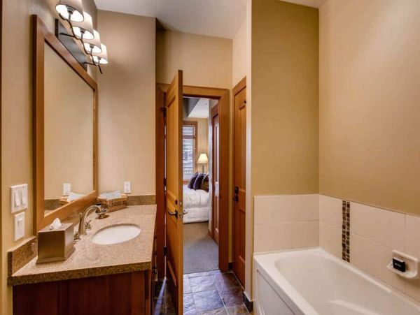 Snowmass Condo 1026350