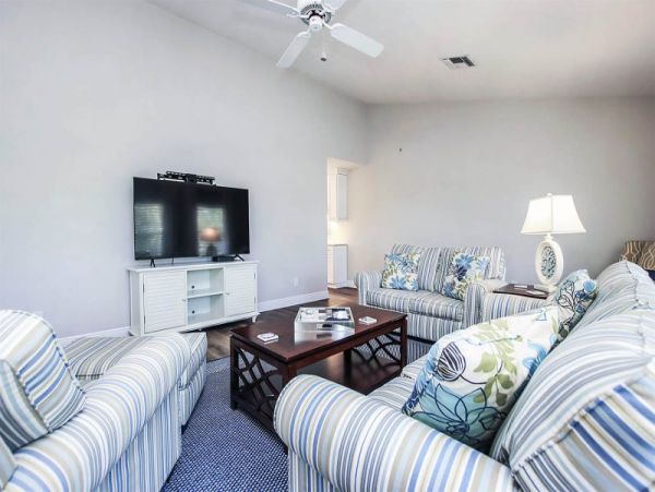 Three Bedroom Luxury Vacation Home in Sanibel