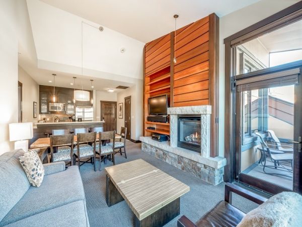 Snowmass Vacation Condo Three Bedroom Mountain Views