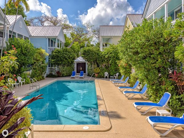 Key West Vacation Townhome 2 Bedroom with Pool