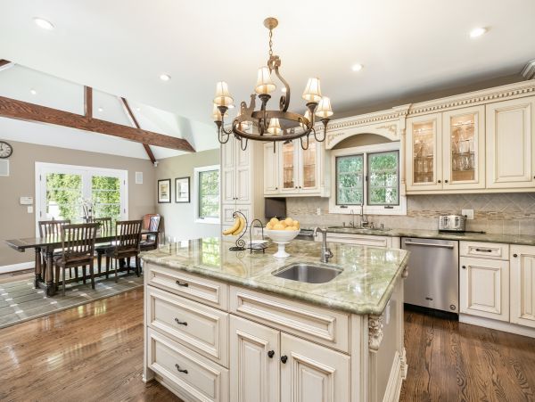 Los Angeles Home 1026397
