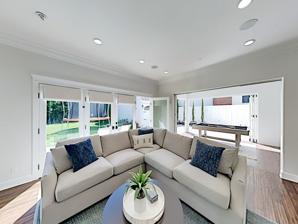 Los Angeles Home 1026400