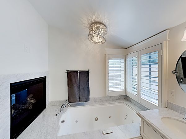 Los Angeles Home 1026400