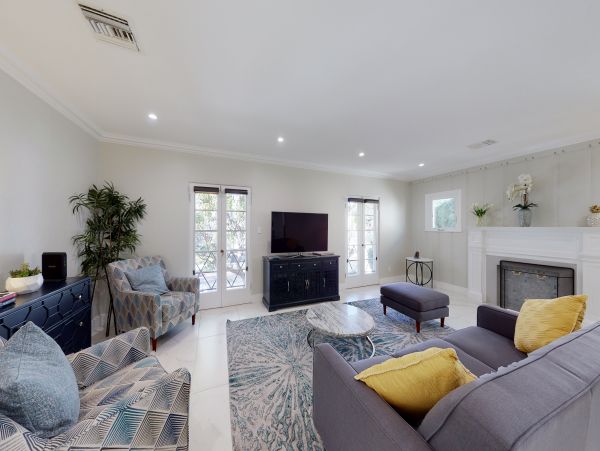 Los Angeles Home 1026402