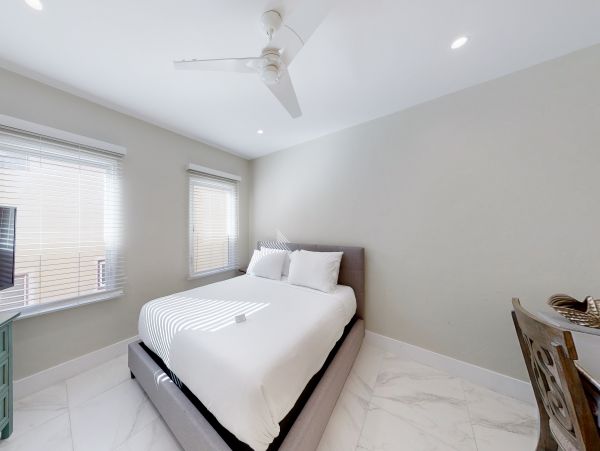 Los Angeles Home 1026402