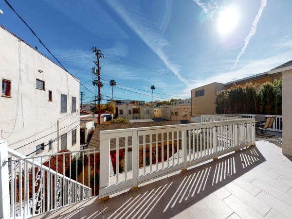 Los Angeles Home 1026402