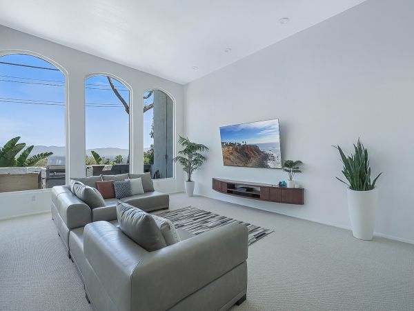 Los Angeles Home 1026403