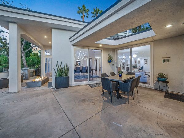 Los Angeles Home 1026403