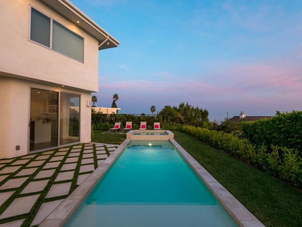 Los Angeles Home 1026404