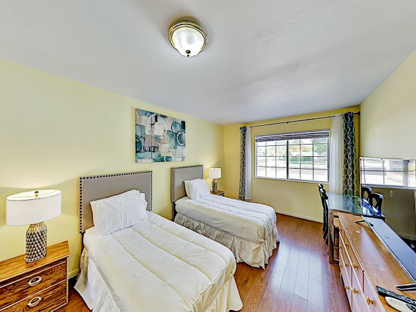 Los Angeles Home 1026405
