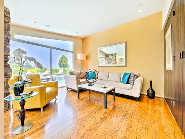 Los Angeles Three bedroom Luxury Home With Private Pool and Hot Tub