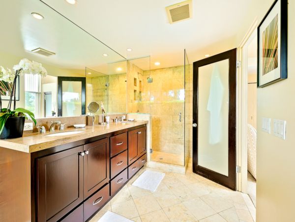 Los Angeles Three bedroom Luxury Home With Private Pool and Hot Tub