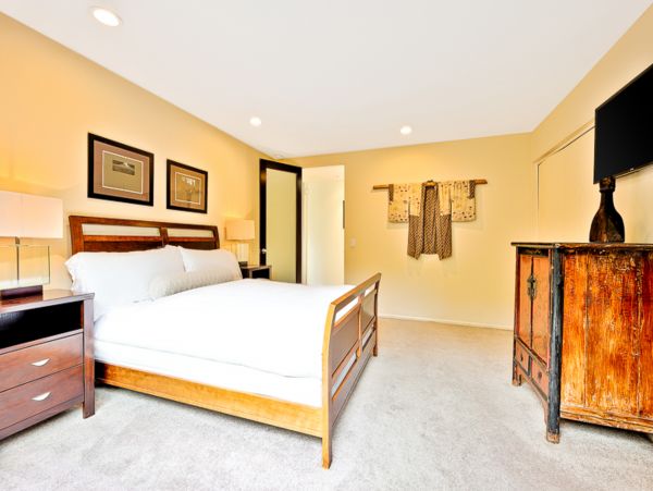 Los Angeles Three bedroom Luxury Home With Private Pool and Hot Tub