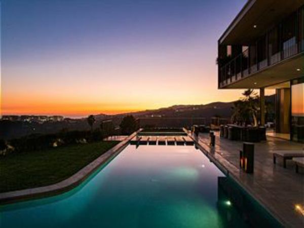 Los Angeles Home 1026408