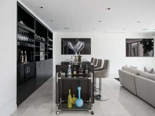 Los Angeles Home 1026410