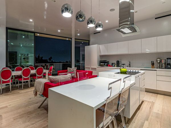 Los Angeles Home 1026412