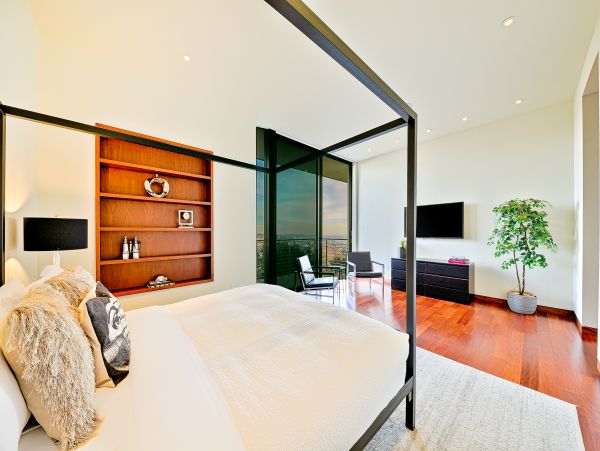 Los Angeles Home 1026420