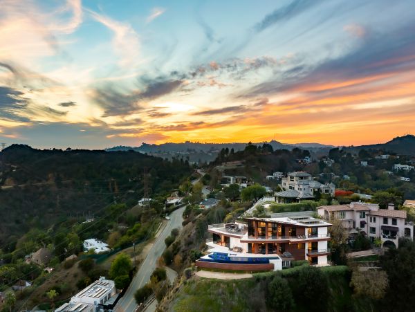 Los Angeles Home 1026420