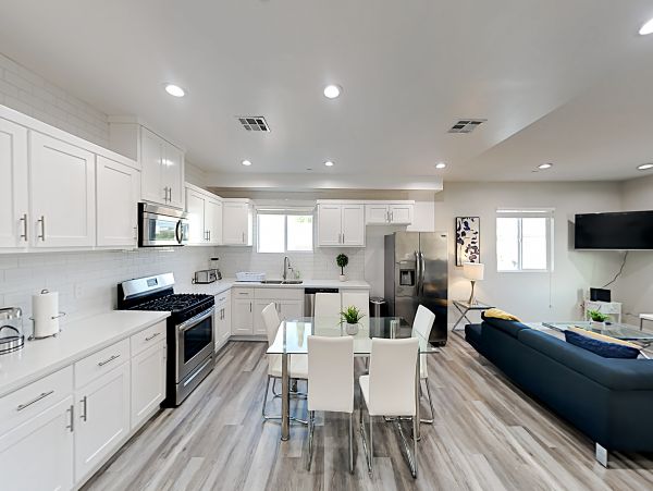 Los Angeles Home 1026421