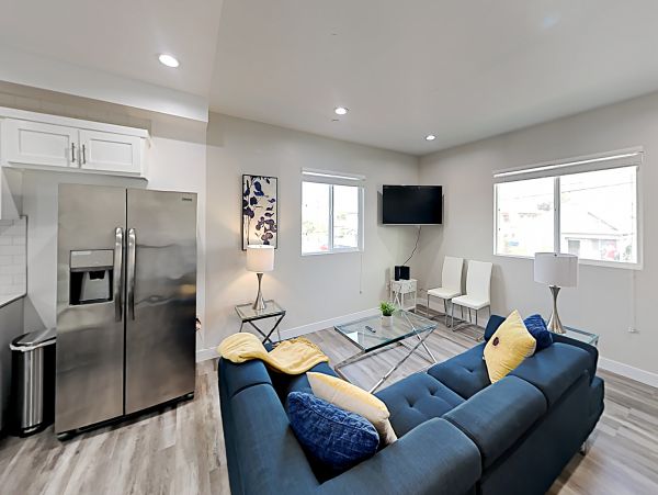 Los Angeles Home 1026421